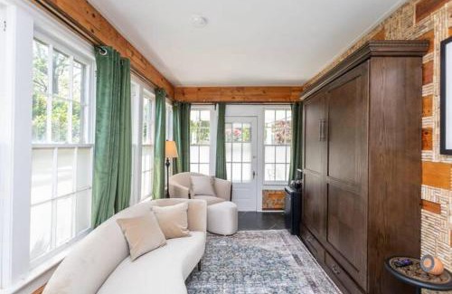 Luray Hotel | The Legacy Inn