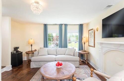 Luray Hotel | The Legacy Inn