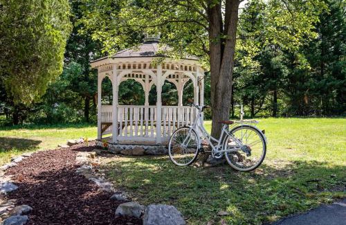 Luray House | The Legacy Suites Collection Full Property Rental