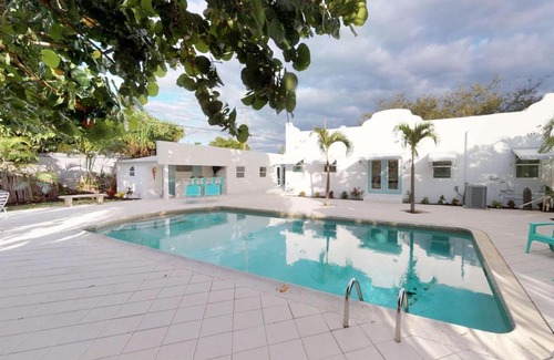 Parker Ridge House | The Lewis Cottage - West Palm Beach/Pool/Beach