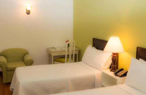 New Kingston Hotel | The Liguanea Club