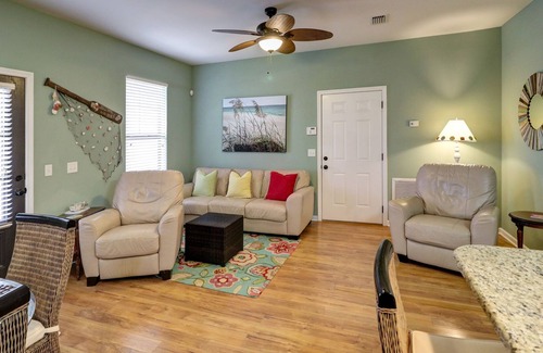 Laguna Beach House | The Lime & the Coconut! Private Home! Sun Room! Golf Cart for Rent!