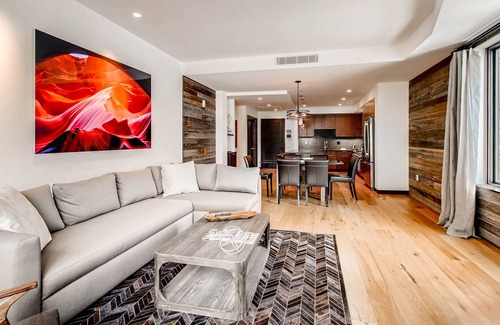 Vail Condo | The Lion Vail - E207