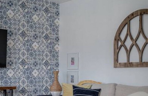 Leamington House | The Lisbon! · The Lisbon: Across From Leamington Marina!