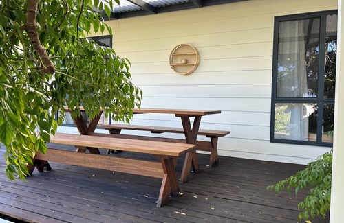 Port Willunga House | The Little Beach Retreat- 1 street from the Sea