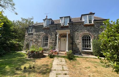 Helford Passage Apartment | The Little Chapel Annexe