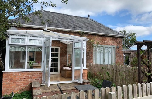 Mochdre House | The Little Coach House in Wales