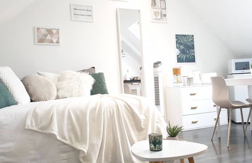 Lorient Apartment | The Little Cocoon.