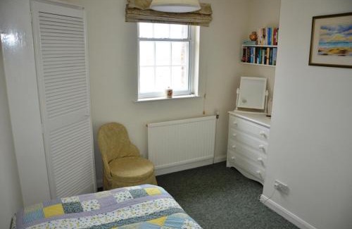 Totnes Apartment | The Little Elbow Room
