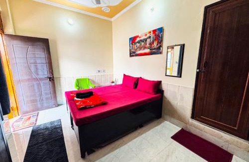 Tapovan House | The Little House