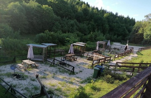 Rasnov Cabin | The Little Houses in the woods