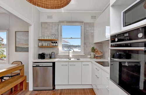 Rathmines House | The Little Lake House Waterfront