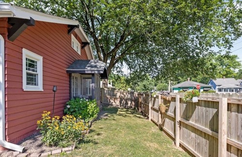 Meridian-Kessler House | The Little Red Cottage of Broad Ripple