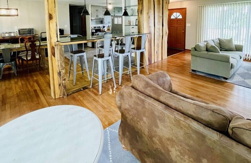Gadsden House | The Little's Camp House at Noccalula Falls