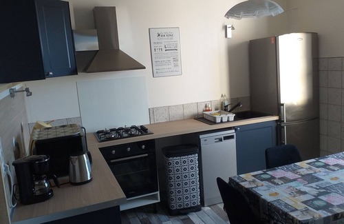 Brive-la-Gaillarde Apartment | The Little Story