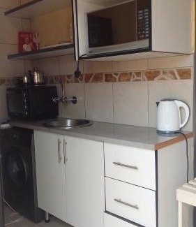 Greater Johannesburg Metropolitan Area Apartment | The Lobster Z&K