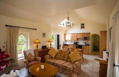 Cahore House | The Lodge at Clonganny House