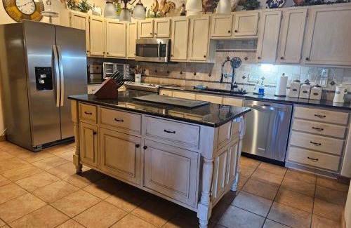 Weatherford House | The Lodge at Harmony Oaks