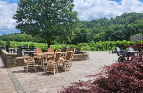 Nelsonville Hotel | The Lodge at Hocking College