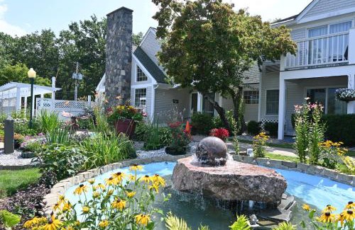 Jackson Hotel | The Lodge at Jackson Village
