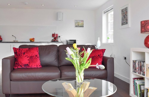 Peat Inn Cottage | The Lodge at Lochnagar