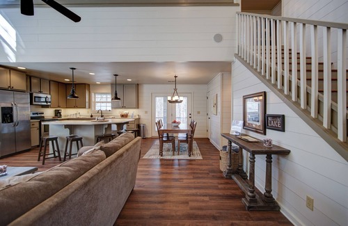 Mount Ida House | The Lodge at Twin Creek, Rate Reduced
