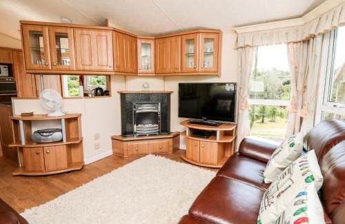 Llanelli House | The Lodge
