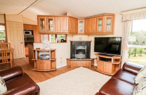 Llanelli House | The Lodge