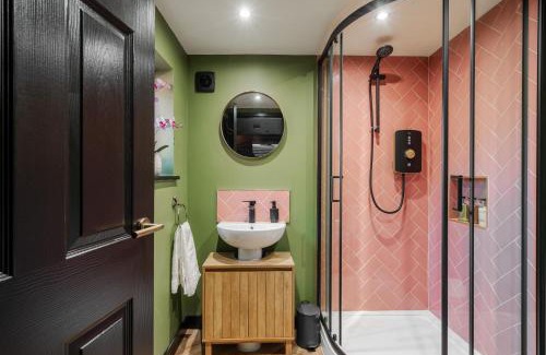 Preston Apartment | The Lodge
