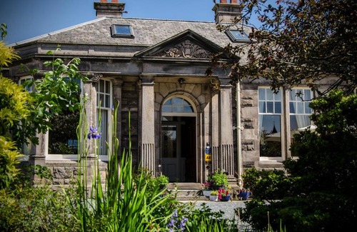 Elgin House | The Lodge Guest House