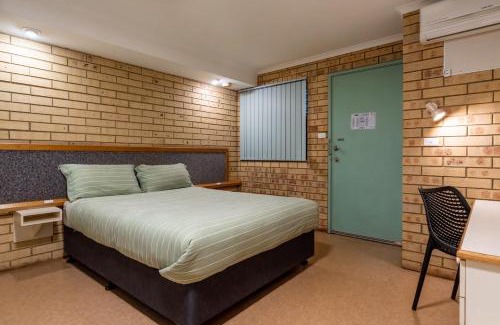 South Hedland Hotel | The Lodge Motel South Hedland
