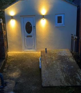 Chadderton House | The Lodge Oldham