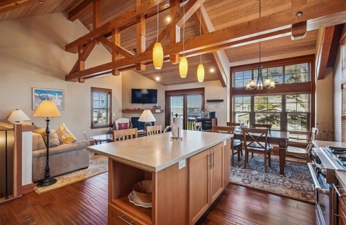 Tolovana Park House | The Lodges B-2 - Beachcomber Vacation Homes