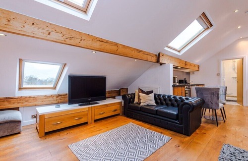Cheadle Hulme Apartment | The Loft Apartment | Cheadle