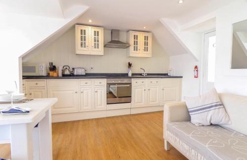 Portmellon House | The Loft at Beach House