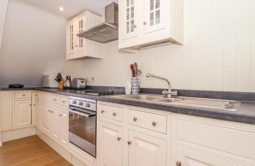 Portmellon House | The Loft at Beach House