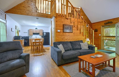 Logan Cabin | The Loft at Hiding Place Cabins