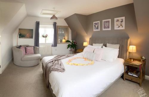Burton on Trent Apartment | The Loft at Peake’s retreats
