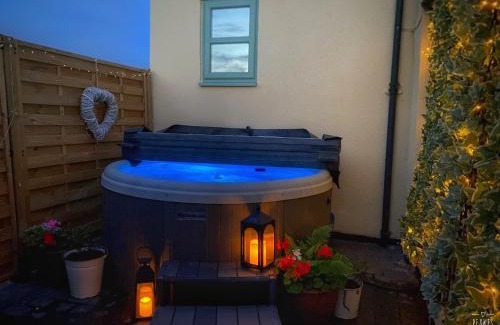 Burton on Trent Apartment | The Loft at Peake’s retreats