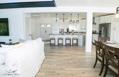 Rosendal House | "The LOFT" at Wintberg Place