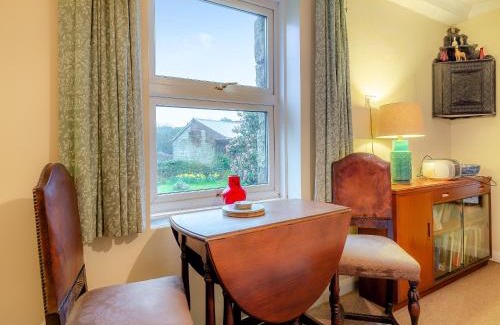 St Ives House | The Loft