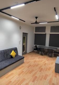 Royapettah Hostel | The Loft