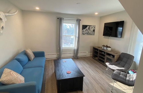 Niagara Falls Apartment | The Loft in Niagara Falls