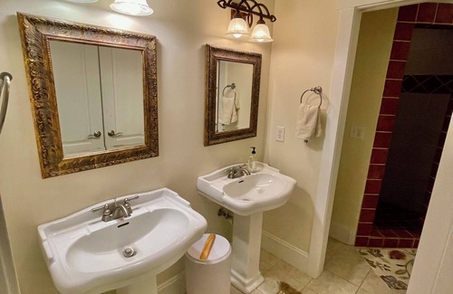 Mount Mourne Apartment | The Loft is a large beautiful apartment.2 miles from Davidson/4 from Mooresville