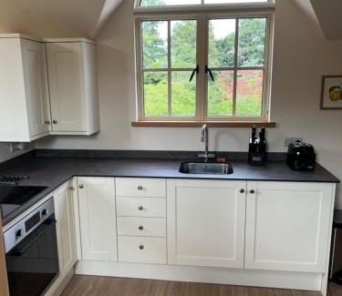 Petersfield Apartment | The Loft, Steep, Petersfield in Collyers Estate part of The South Downs National Park.