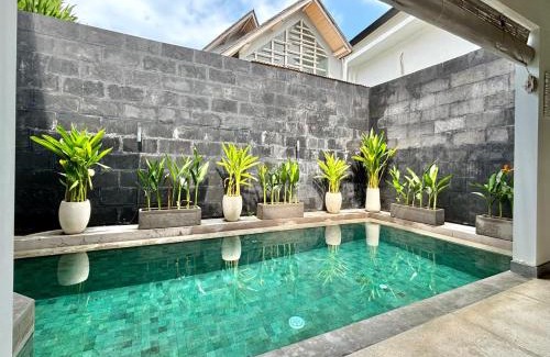 Batu Bolong Villa | The Loft Villas Echo