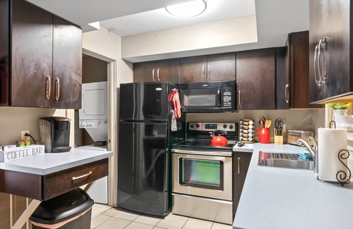 Clarksville Condo | The Lofts of Downtown (540 N 2nd St, #205)