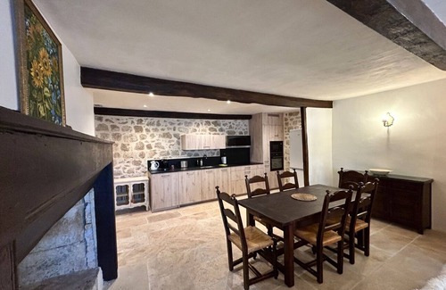Lauzerte House | The Logis de la Bastide