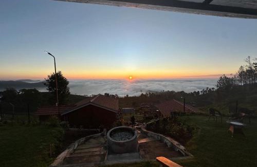 Kotagiri Bed & Breakfast | The Logs Resort