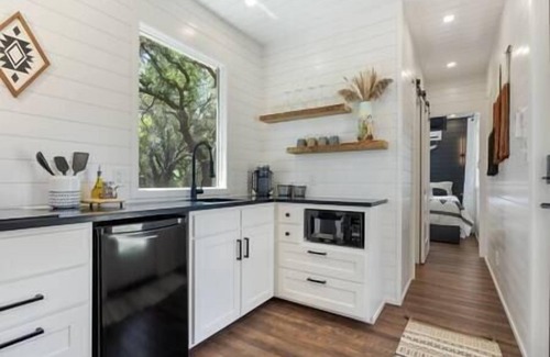 Dennis Cabin | The Lonely Bull | Luxury Shipping Container Home